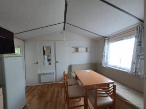 location mobil home avec terrasse en camping familial Vendée